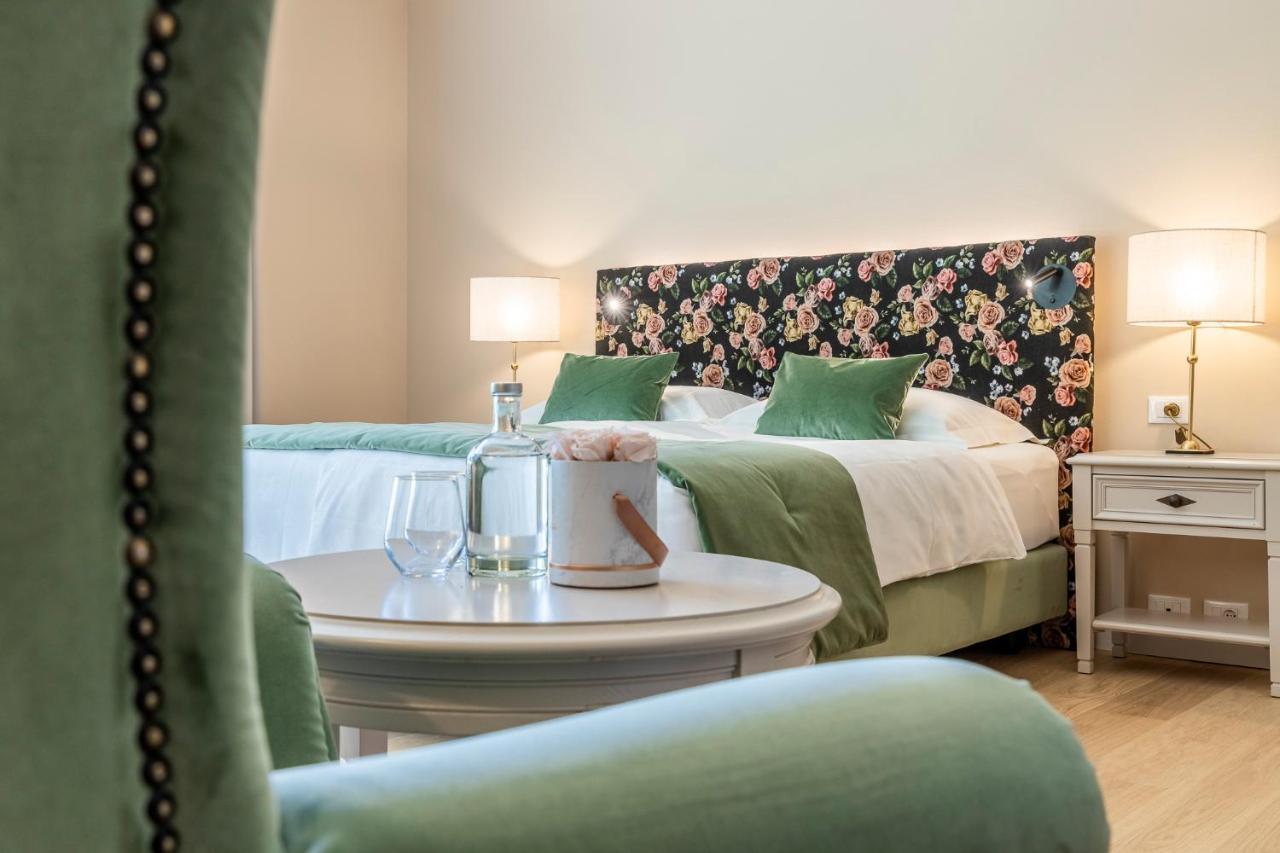 Hotel Pienzenau Am Schlosspark Мерано Екстериор снимка