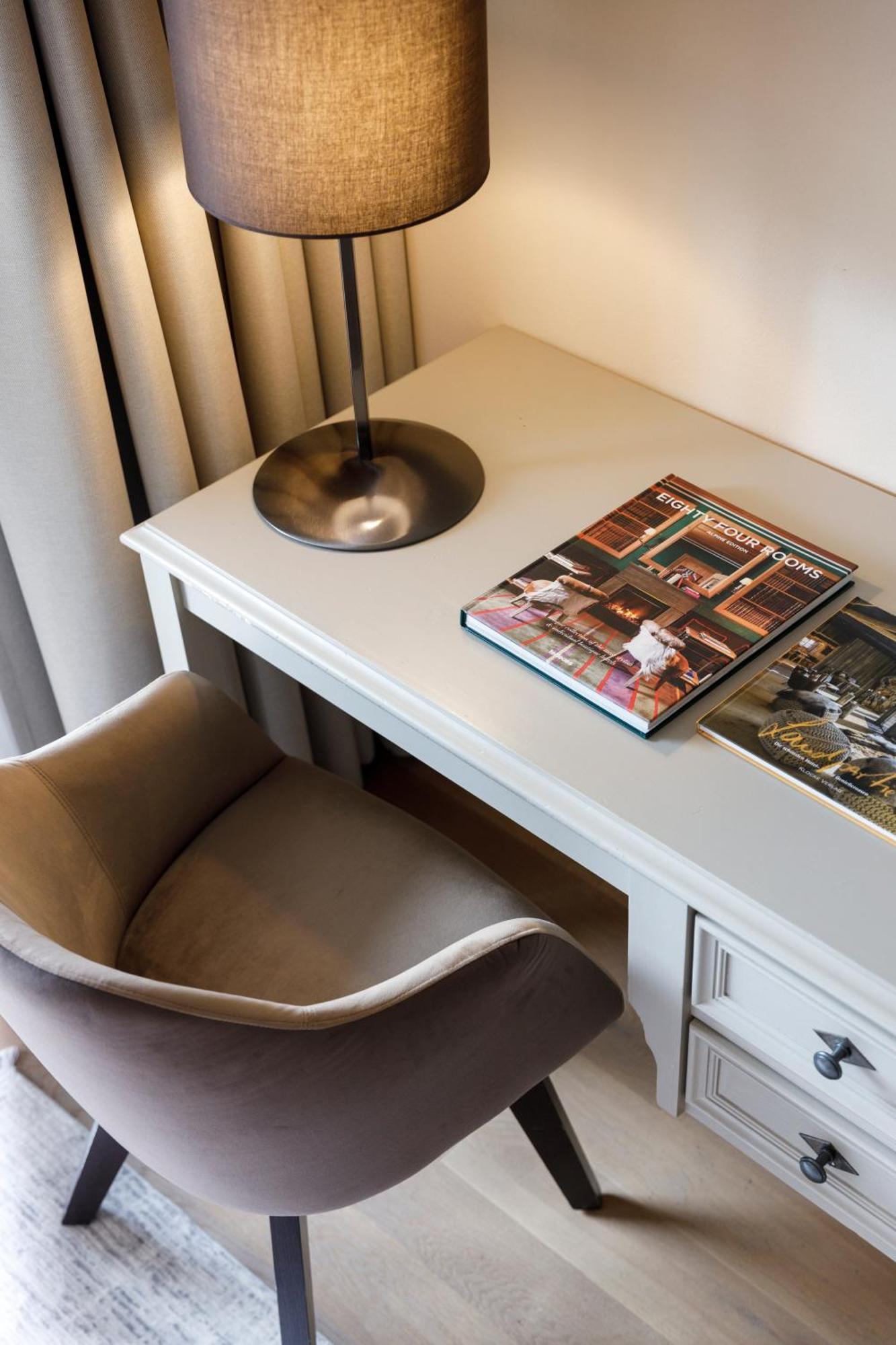 Hotel Pienzenau Am Schlosspark Мерано Екстериор снимка